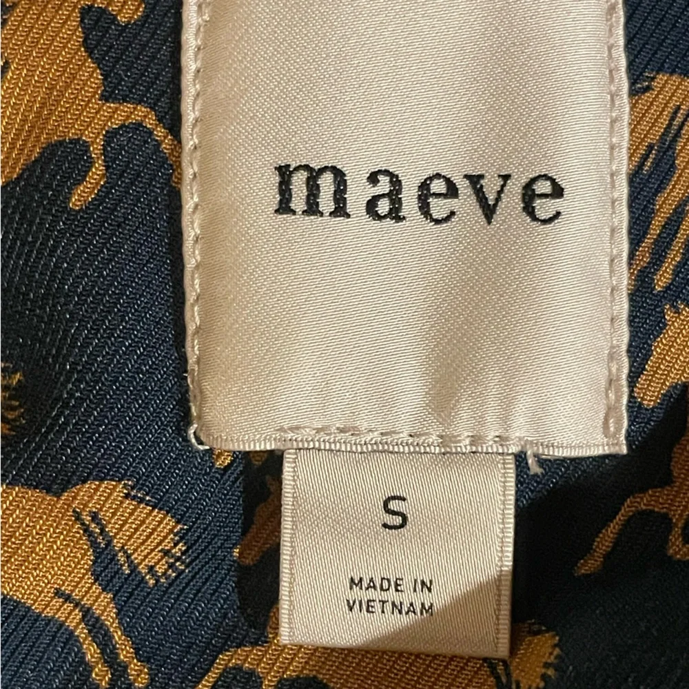 Maeve Blue and Gold Blouse - Picture 4 of 4